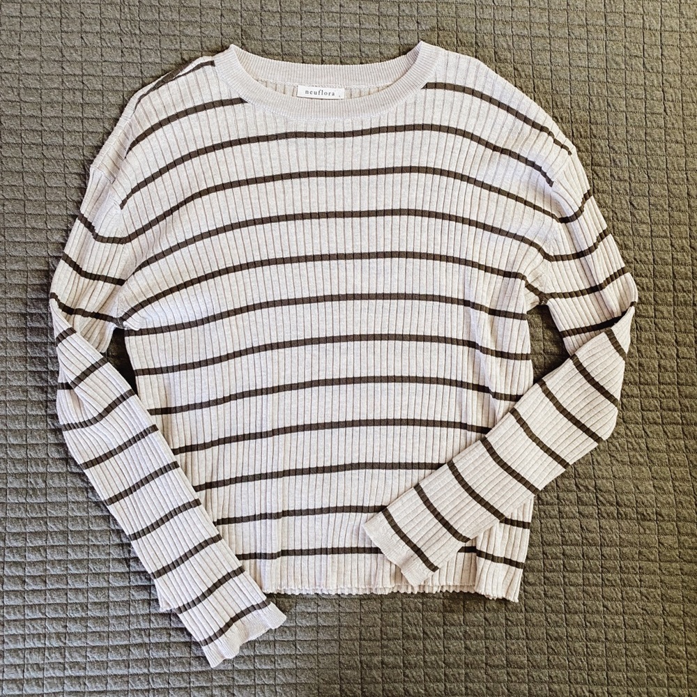 Neuflora Top